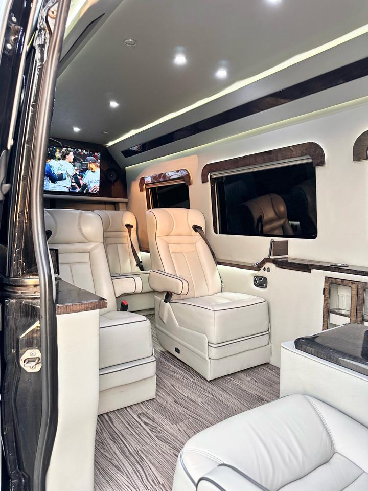 Mercedes-Benz Sprinter 2500 High Roof 170-in. WB EXT 2015