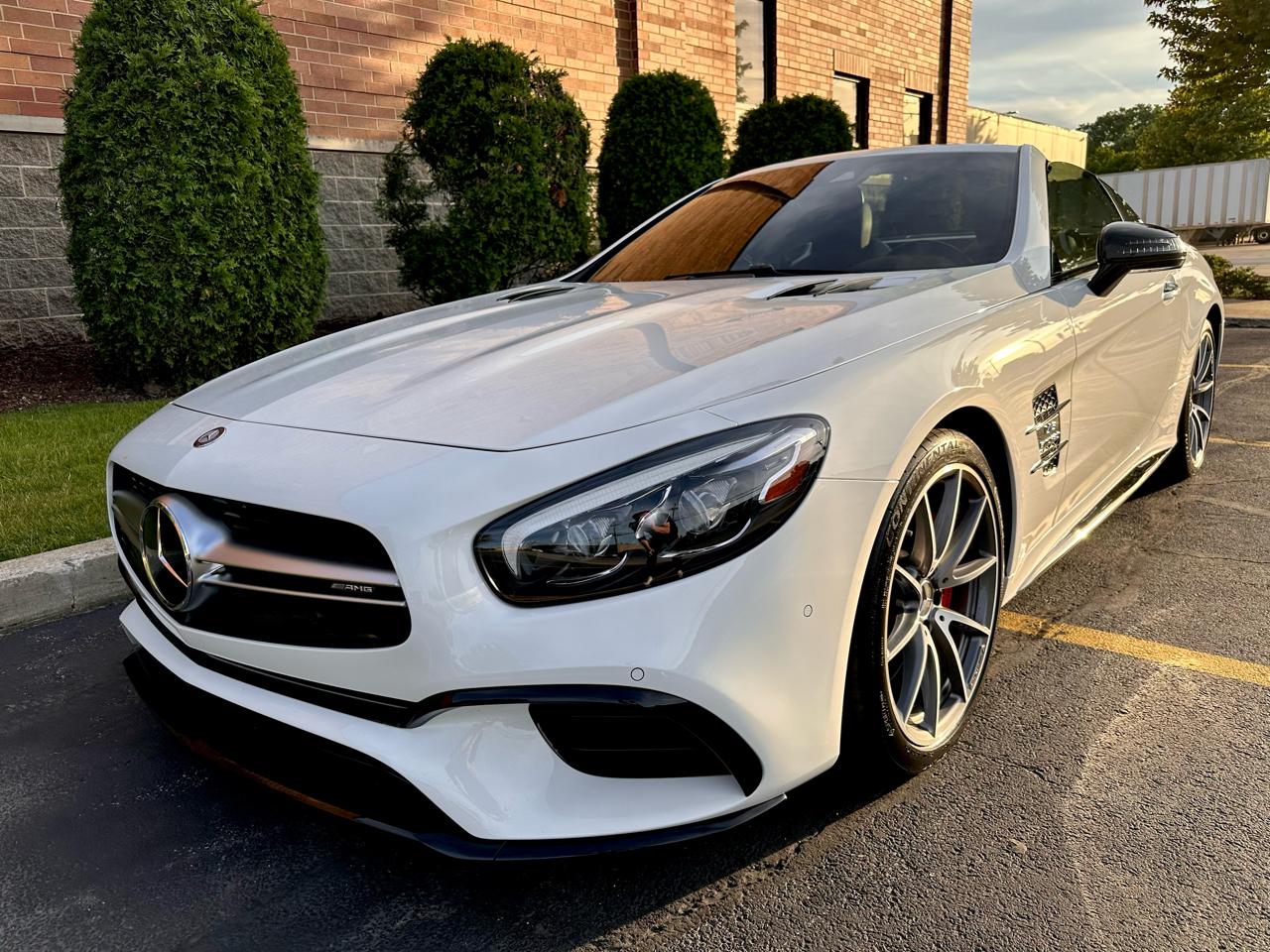 Mercedes-Benz SL-Class SL63 AMG 2017