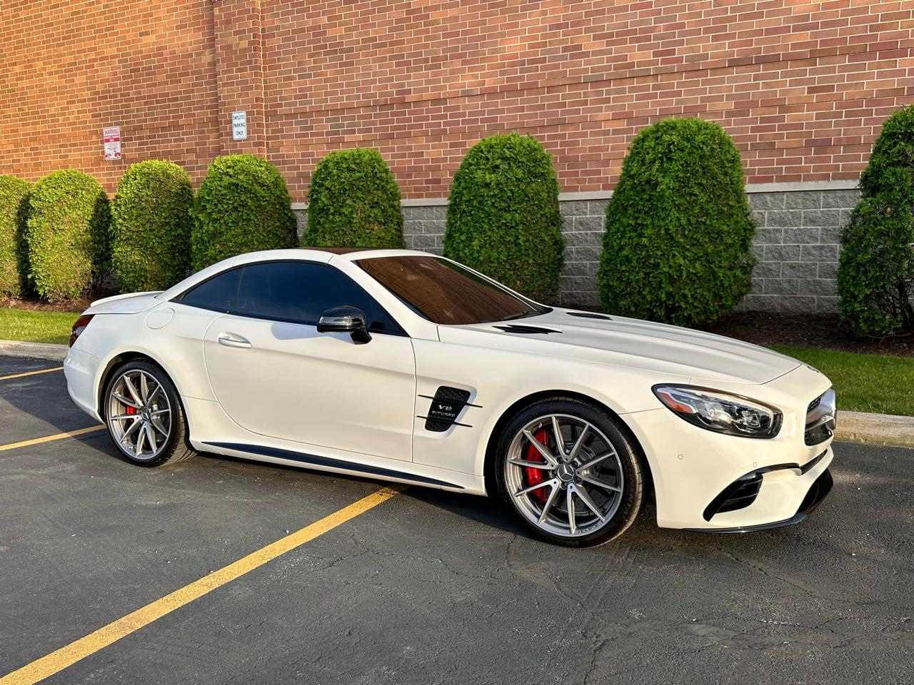 Mercedes-Benz SL-Class SL63 AMG 2017