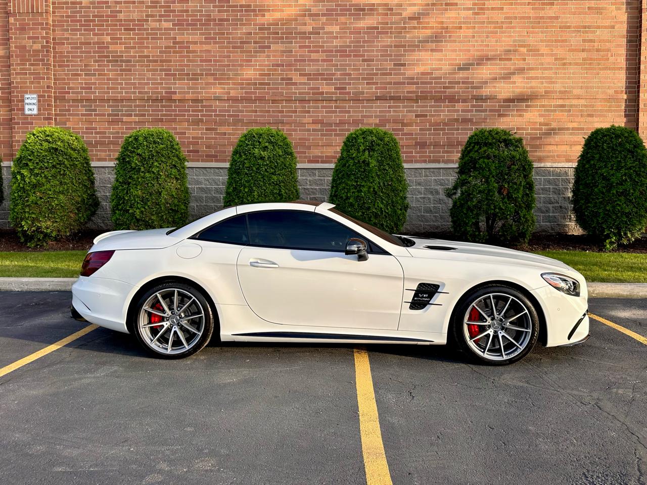 Mercedes-Benz SL-Class SL63 AMG 2017