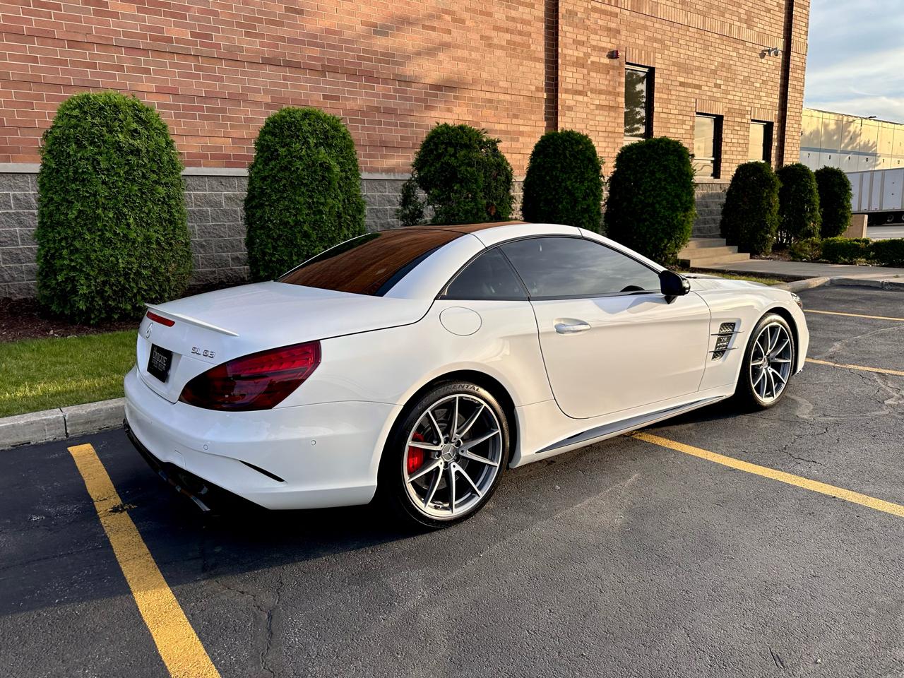 Mercedes-Benz SL-Class SL63 AMG 2017