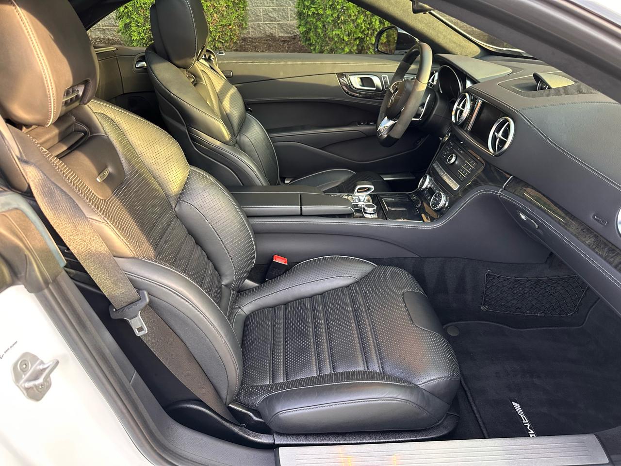 Mercedes-Benz SL-Class SL63 AMG 2017