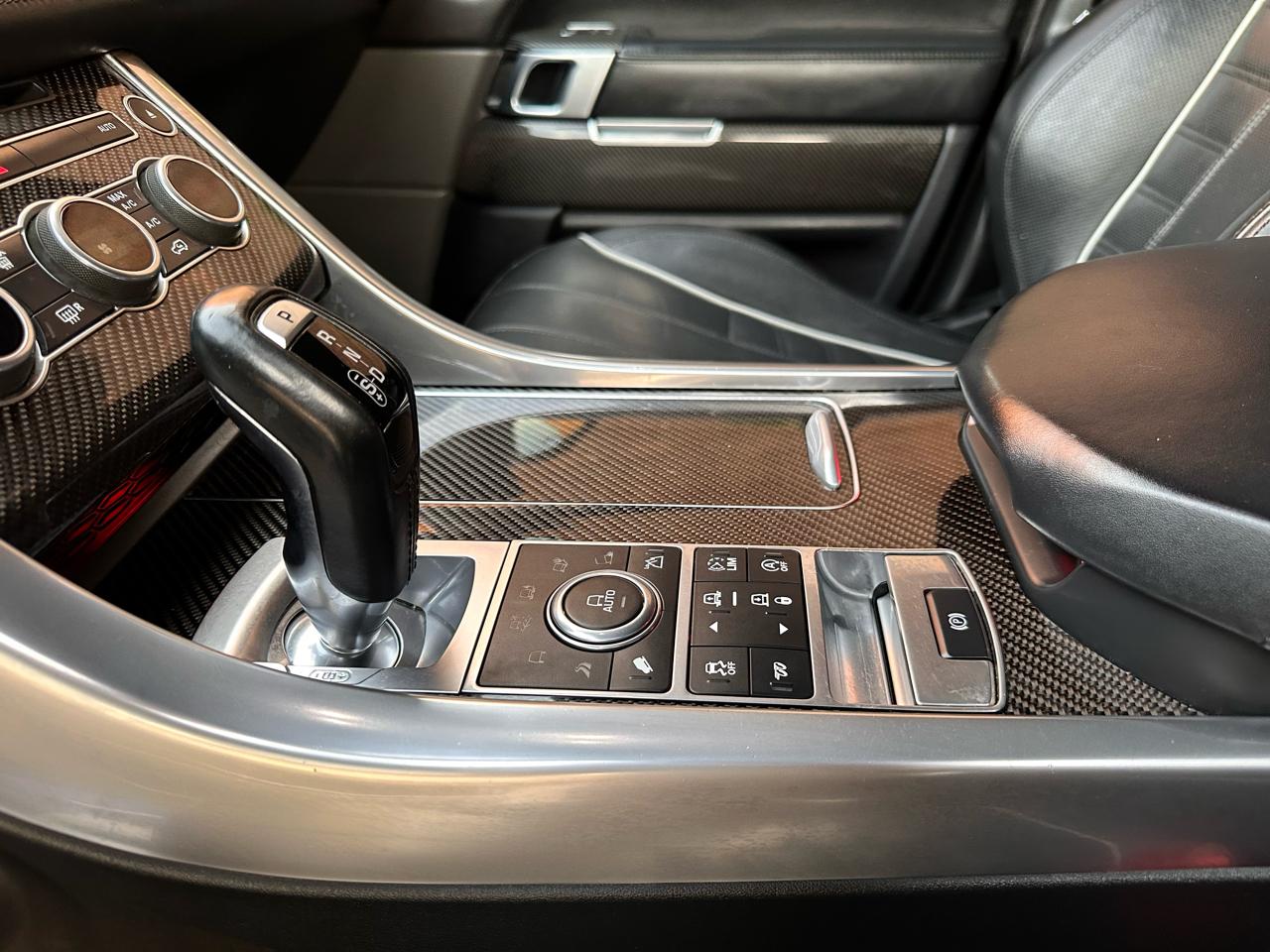 Land Rover Range Rover Sport SVR 2017