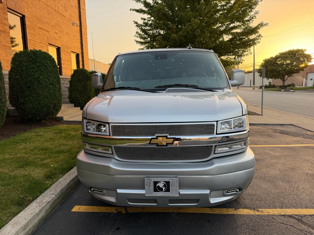 Chevrolet Express 2500 Cargo 2024