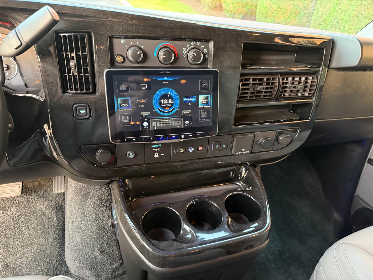 Chevrolet Express 2500 Cargo 2024