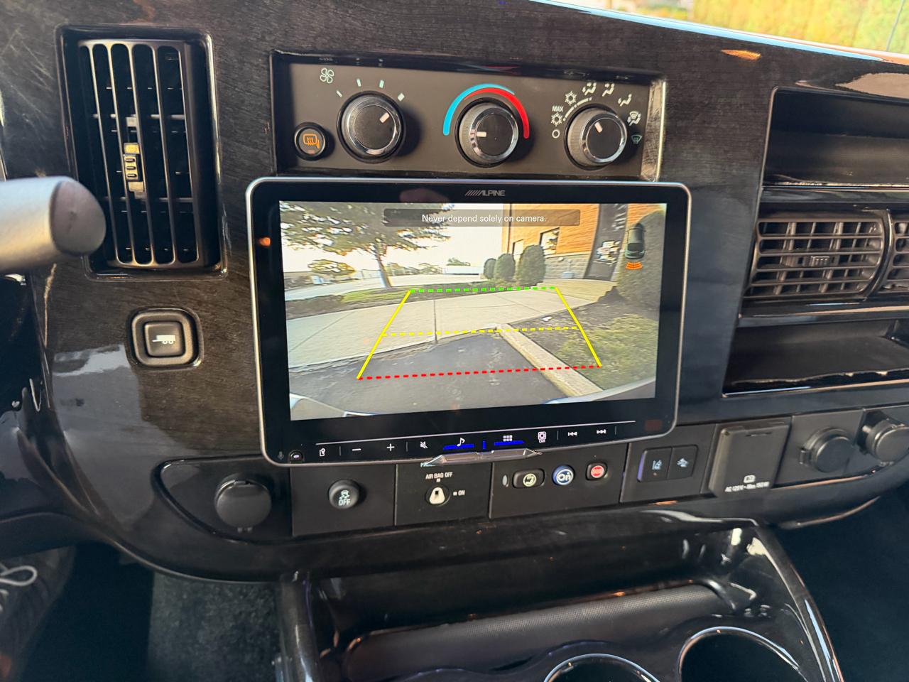 Chevrolet Express 2500 Cargo 2024