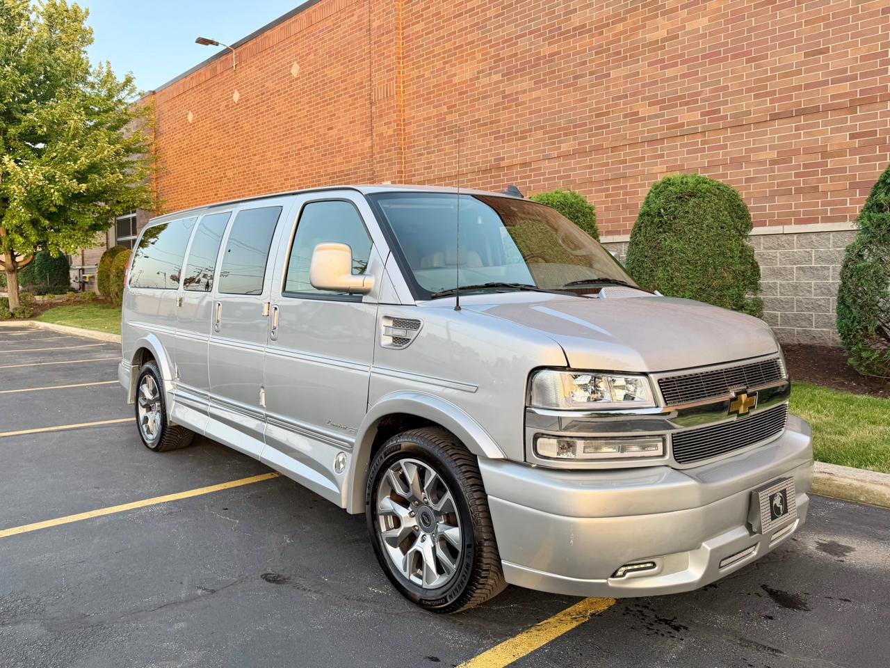 Chevrolet Express 2500 Cargo 2024