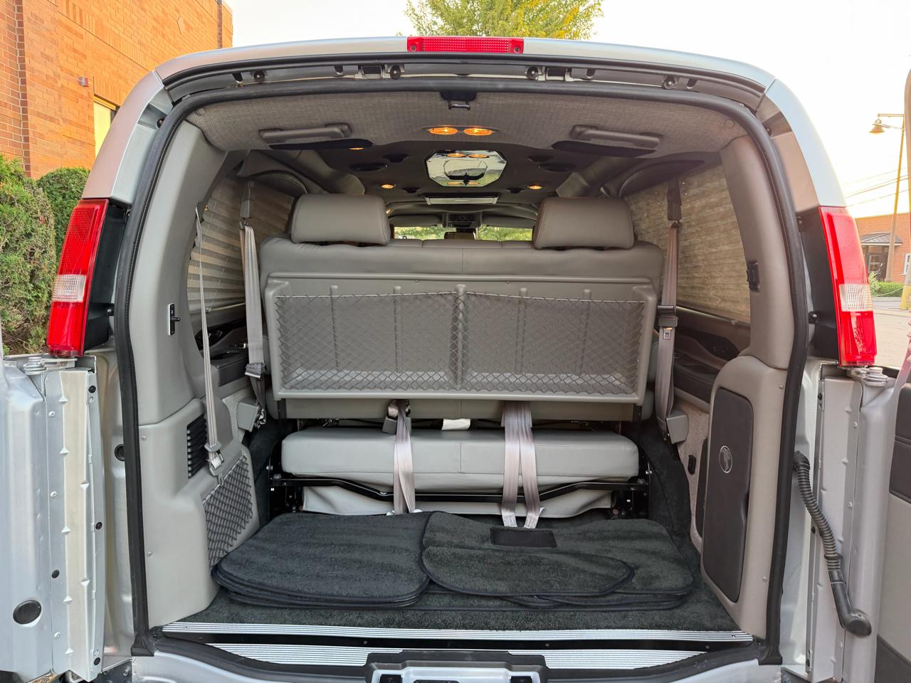 Chevrolet Express 2500 Cargo 2024