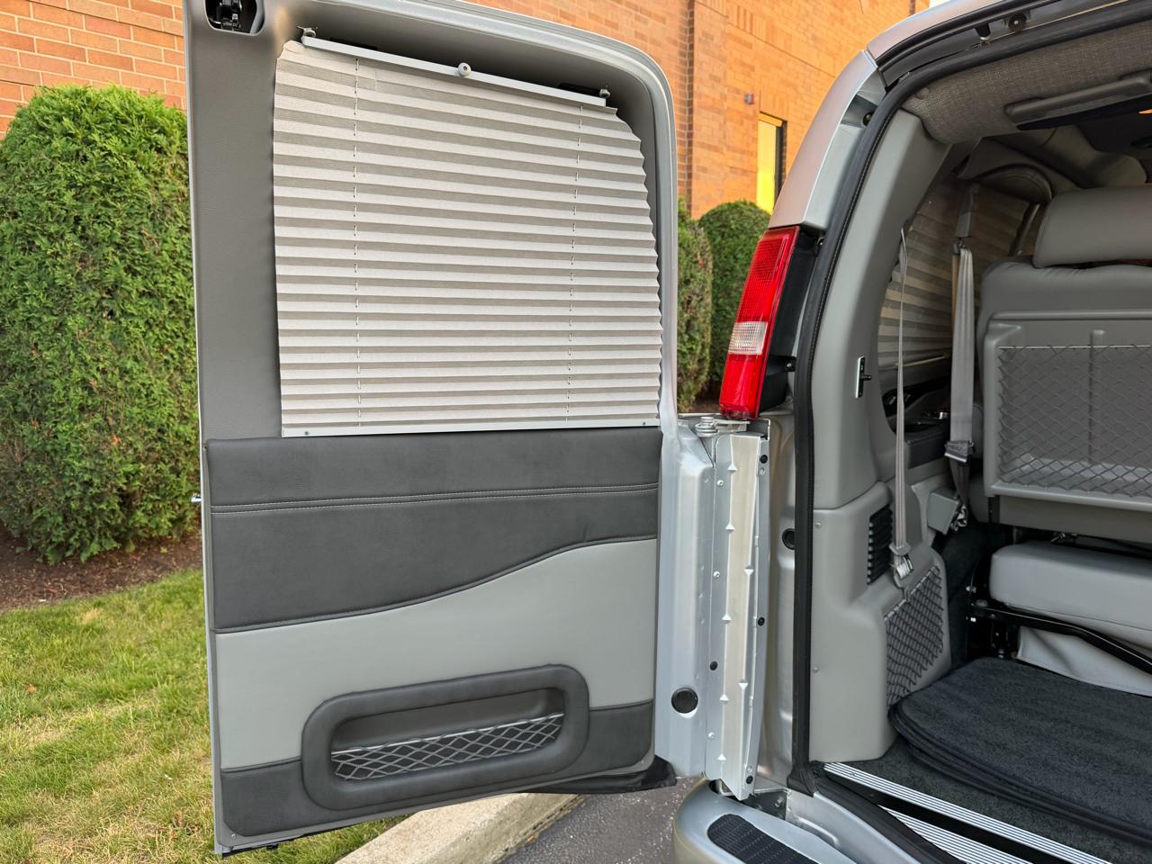 Chevrolet Express 2500 Cargo 2024