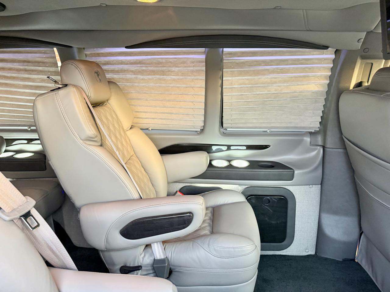 Chevrolet Express 2500 Cargo 2024