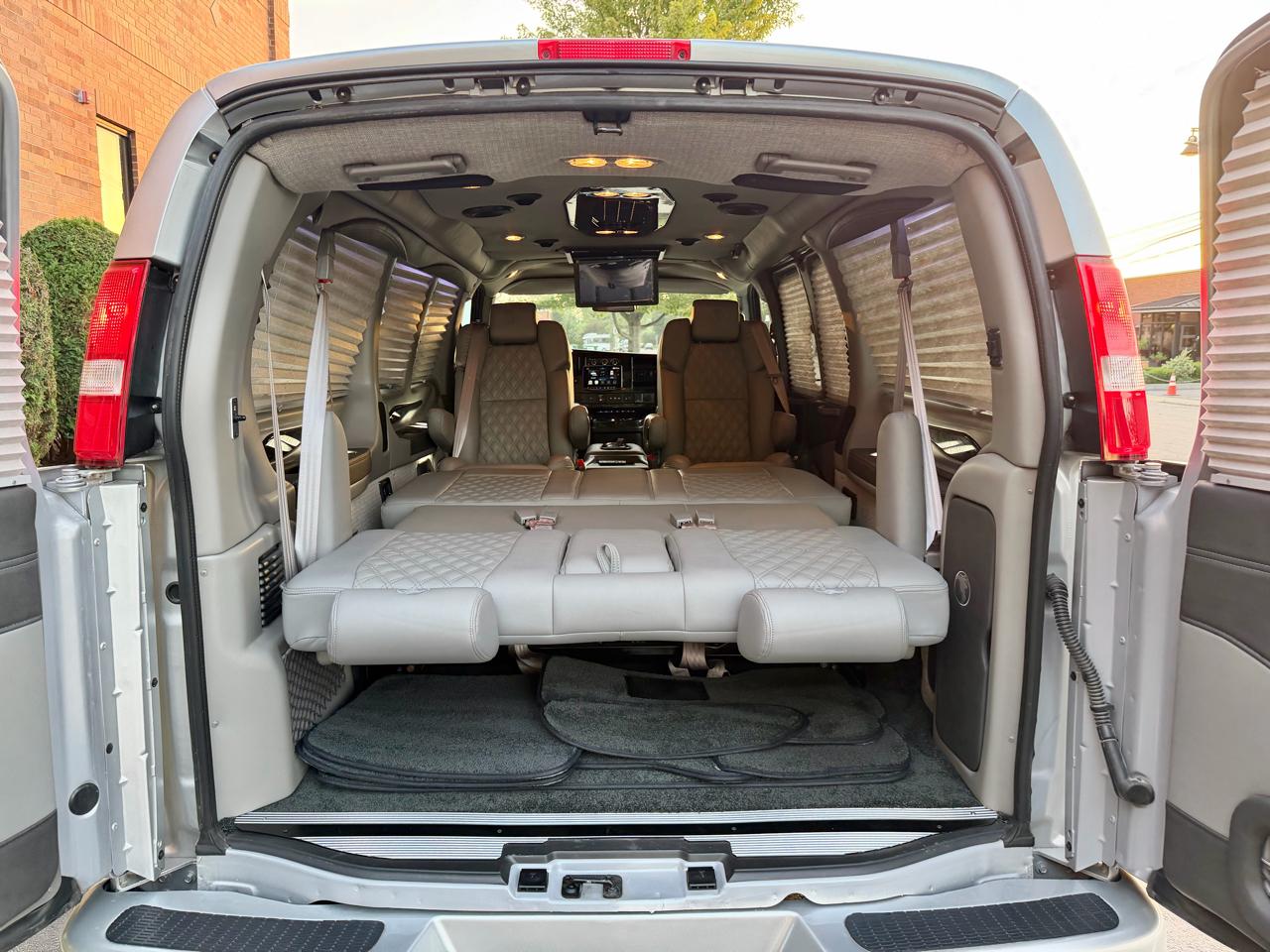 Chevrolet Express 2500 Cargo 2024