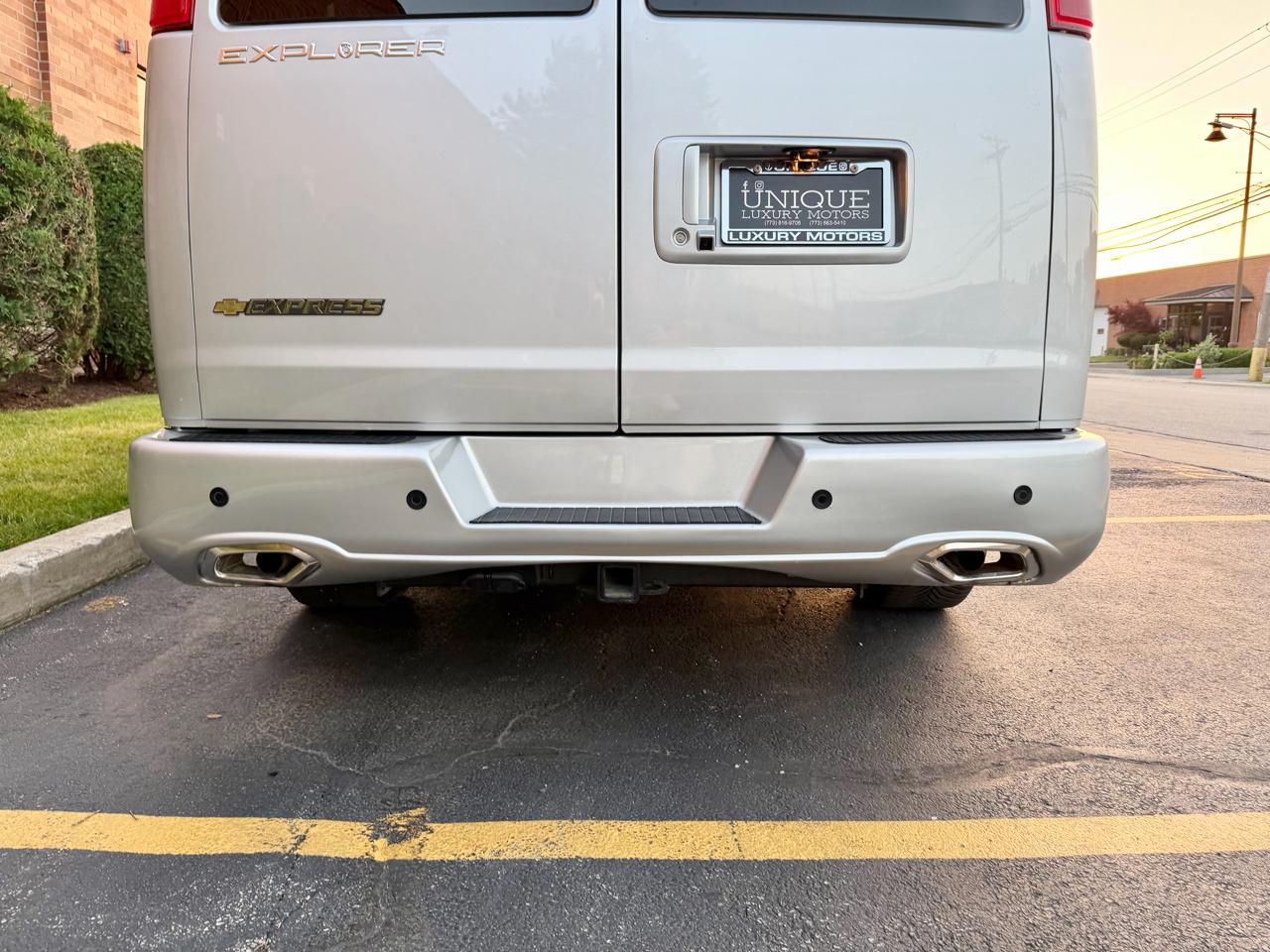 Chevrolet Express 2500 Cargo 2024
