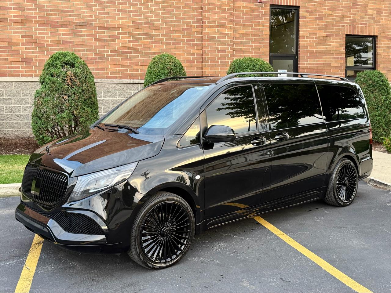 Mercedes-Benz Metris Passenger Van 2021