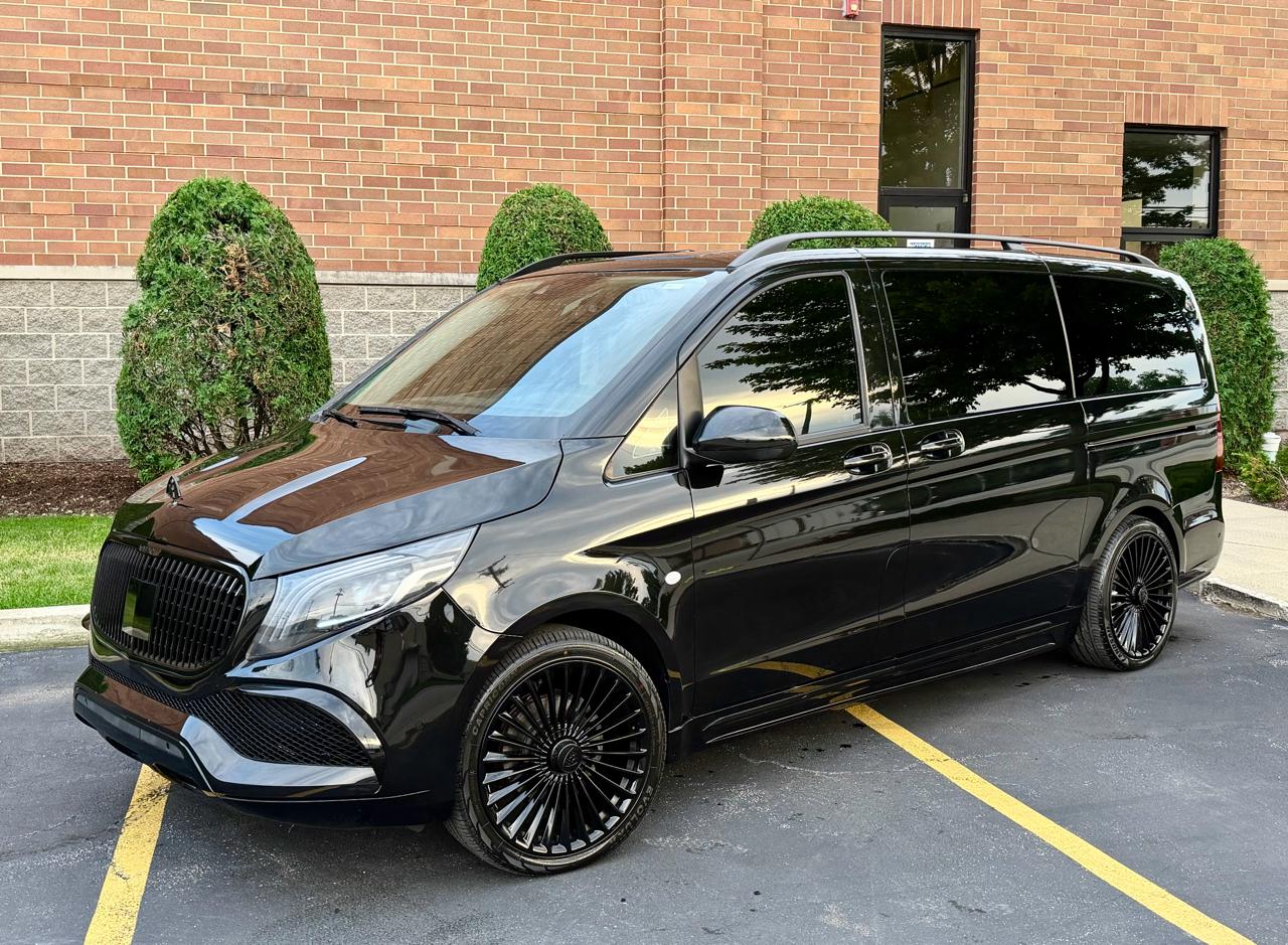 Mercedes-Benz Metris Passenger Van 2021