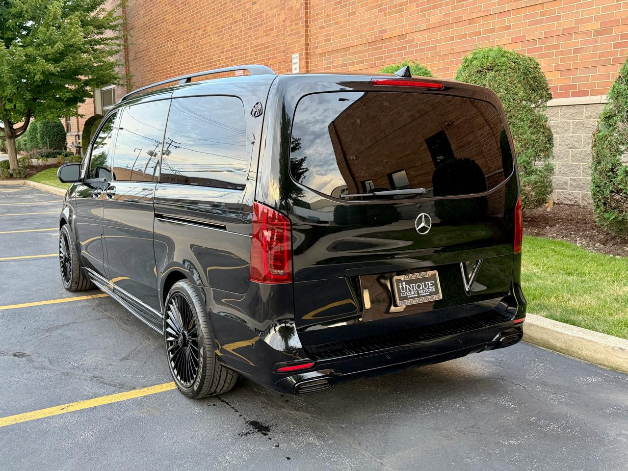 Mercedes-Benz Metris Passenger Van 2021
