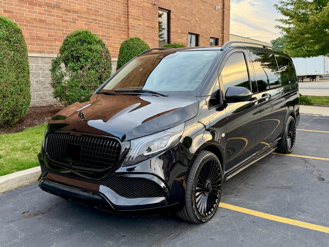 Mercedes-Benz Metris Passenger Van 2021