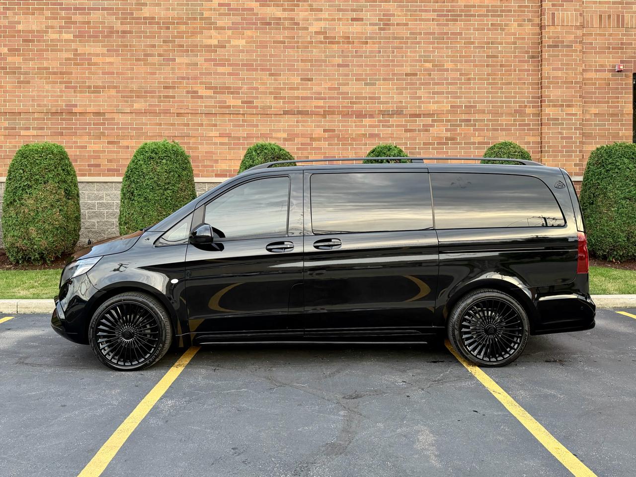 Mercedes-Benz Metris Passenger Van 2021