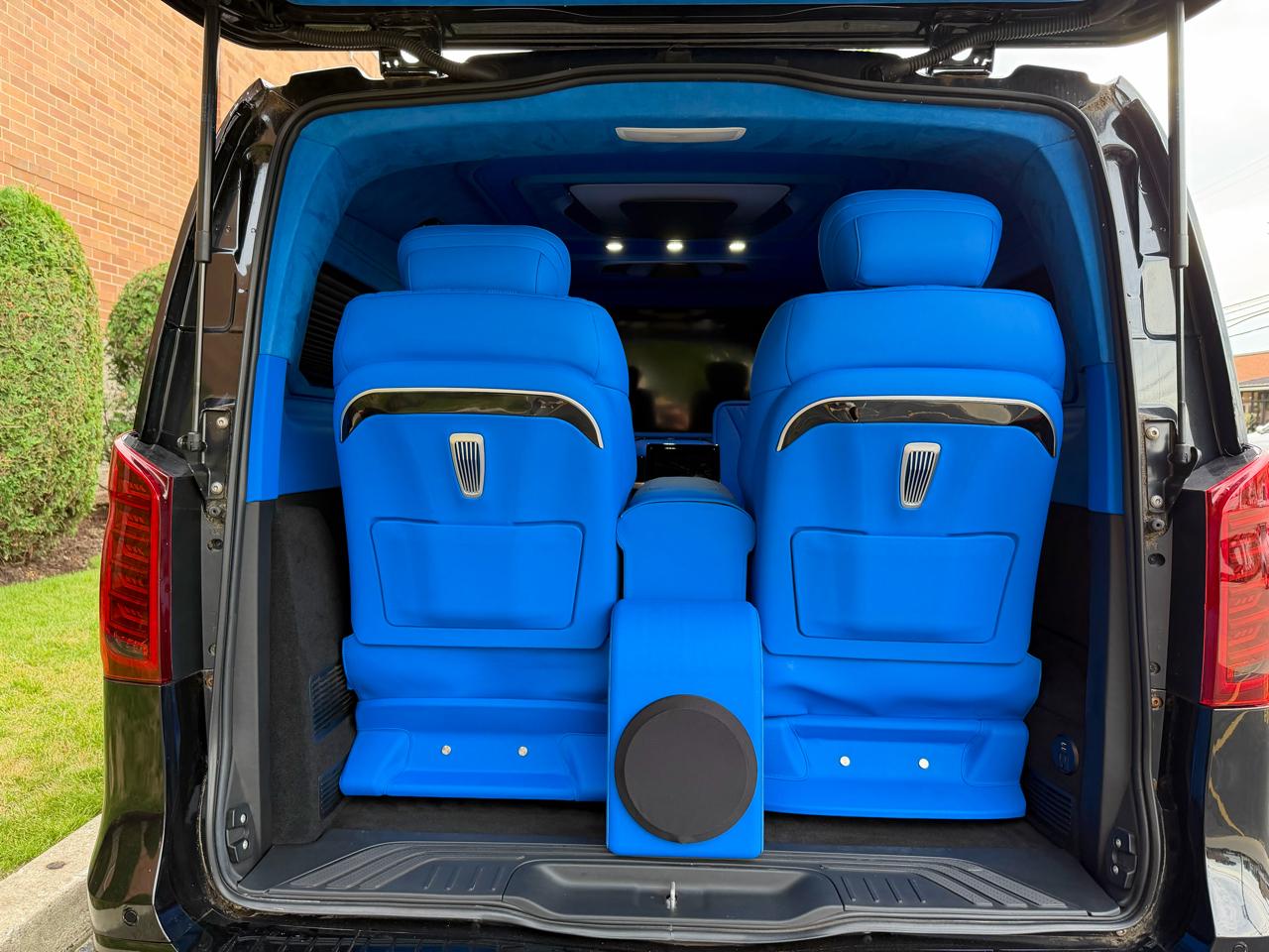 Mercedes-Benz Metris Passenger Van 2021