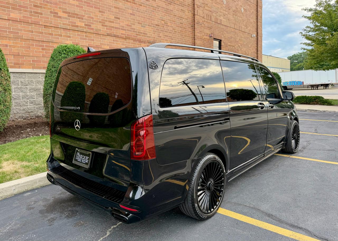Mercedes-Benz Metris Passenger Van 2021