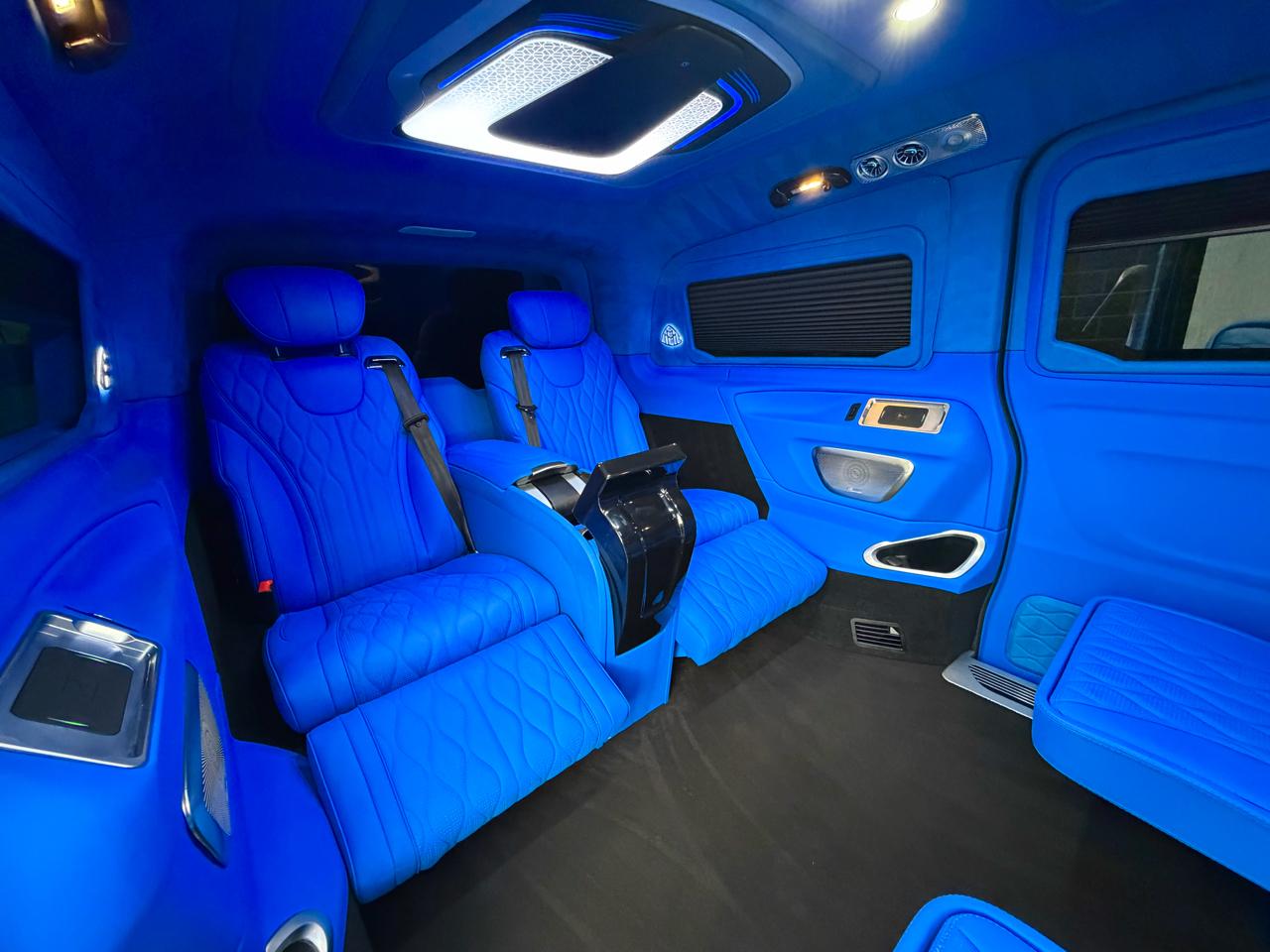 Mercedes-Benz Metris Passenger Van 2021