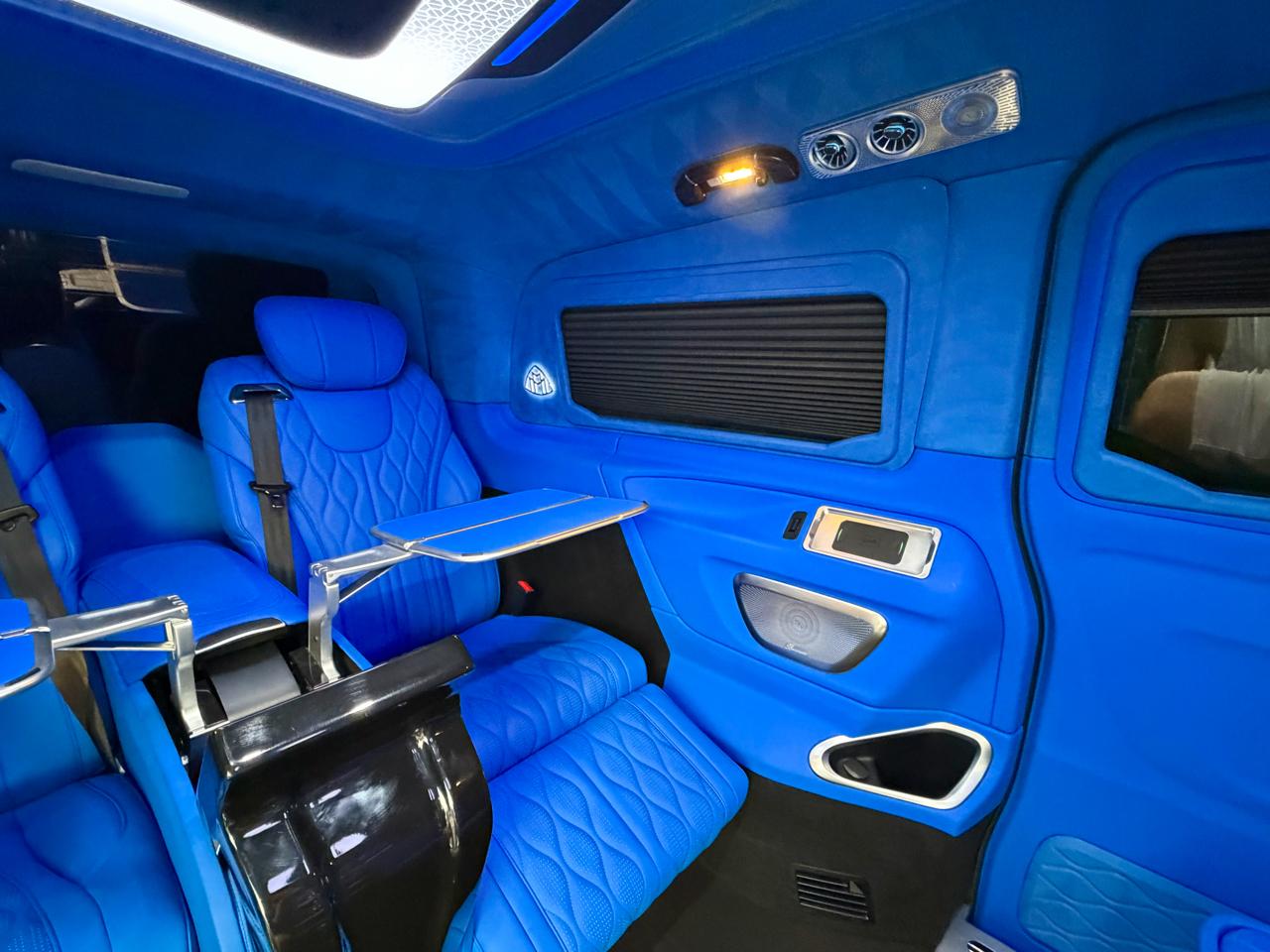 Mercedes-Benz Metris Passenger Van 2021