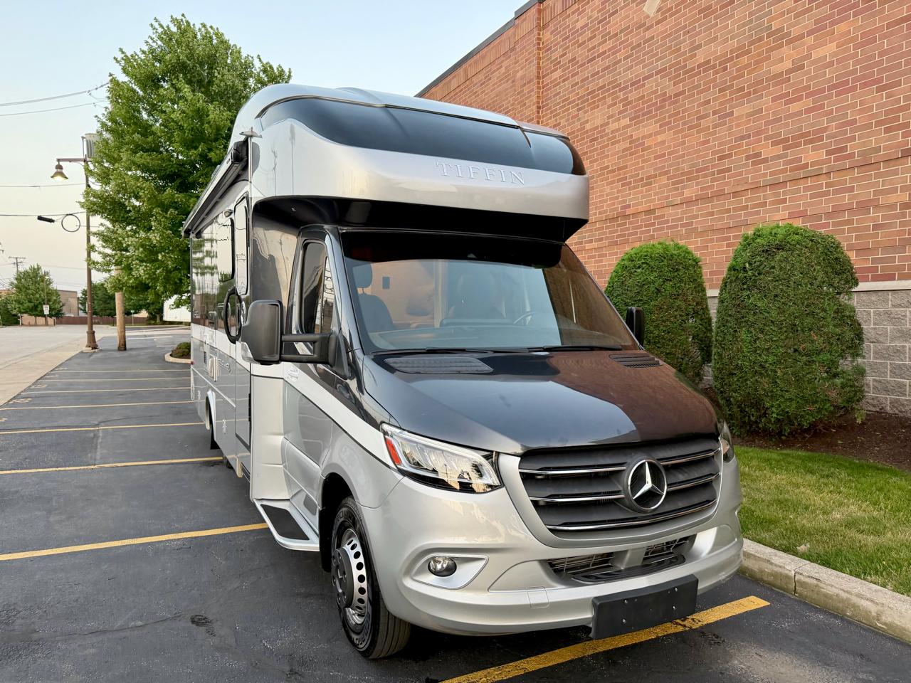 Mercedes-Benz Sprinter 3500 170-in. WB 2019