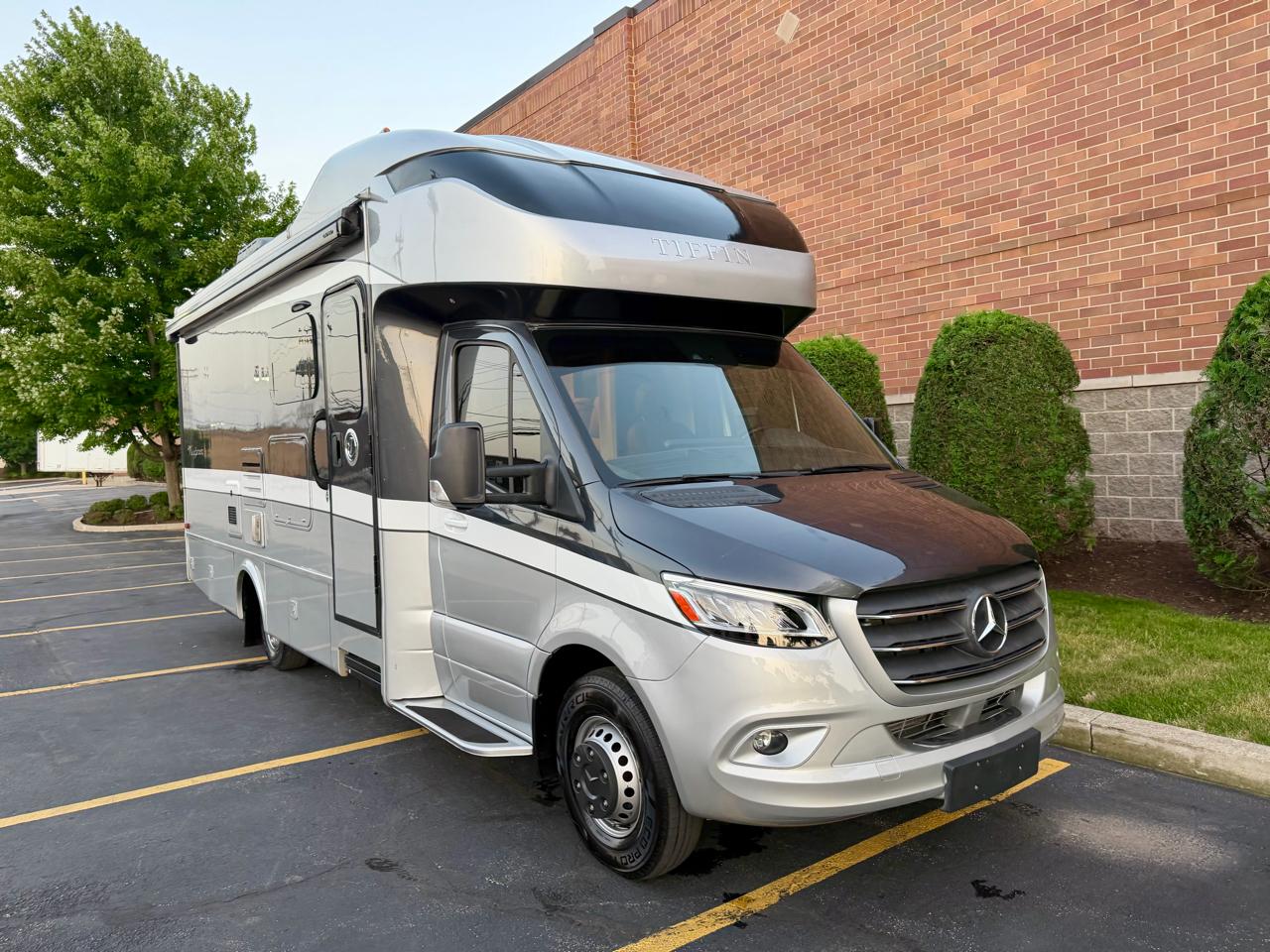 Mercedes-Benz Sprinter 3500 170-in. WB 2019