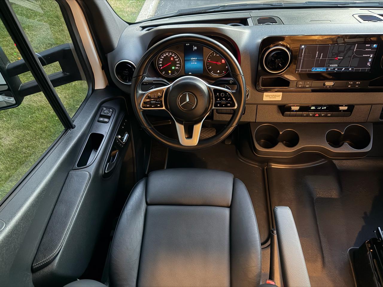 Mercedes-Benz Sprinter 3500 170-in. WB 2019