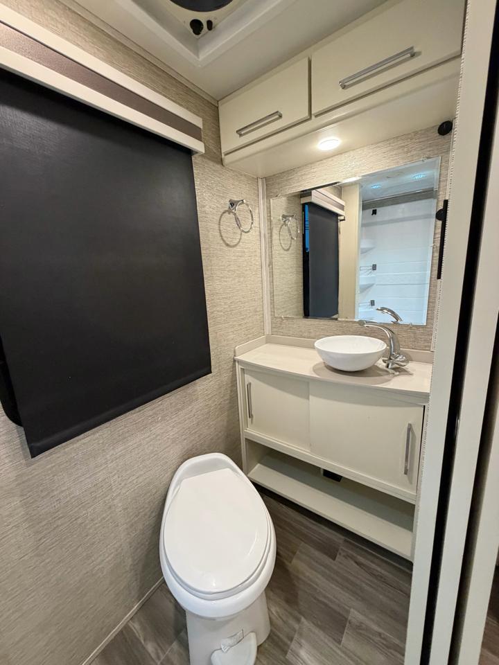 Mercedes-Benz Sprinter 3500 170-in. WB 2019