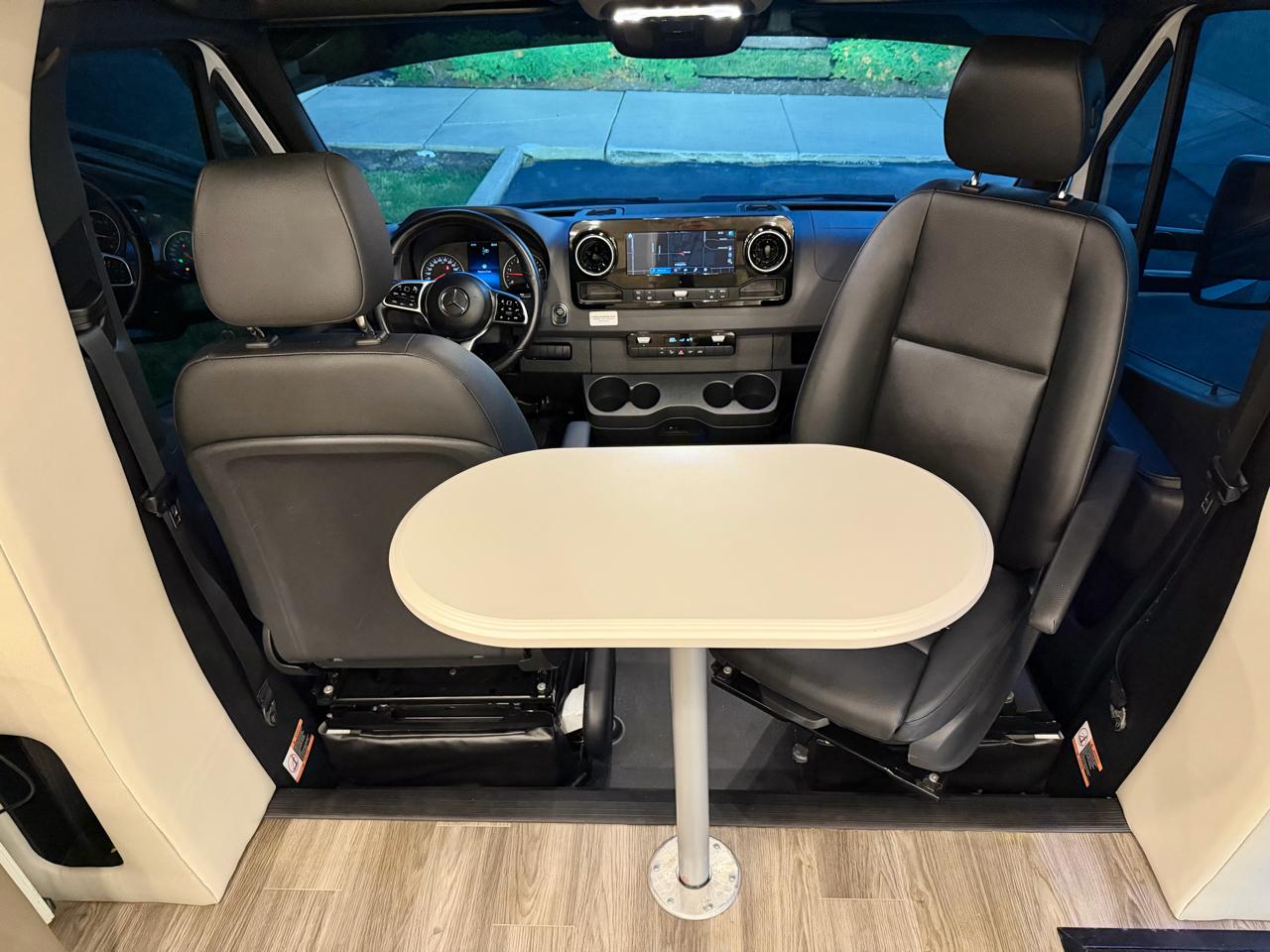 Mercedes-Benz Sprinter 3500 170-in. WB 2019