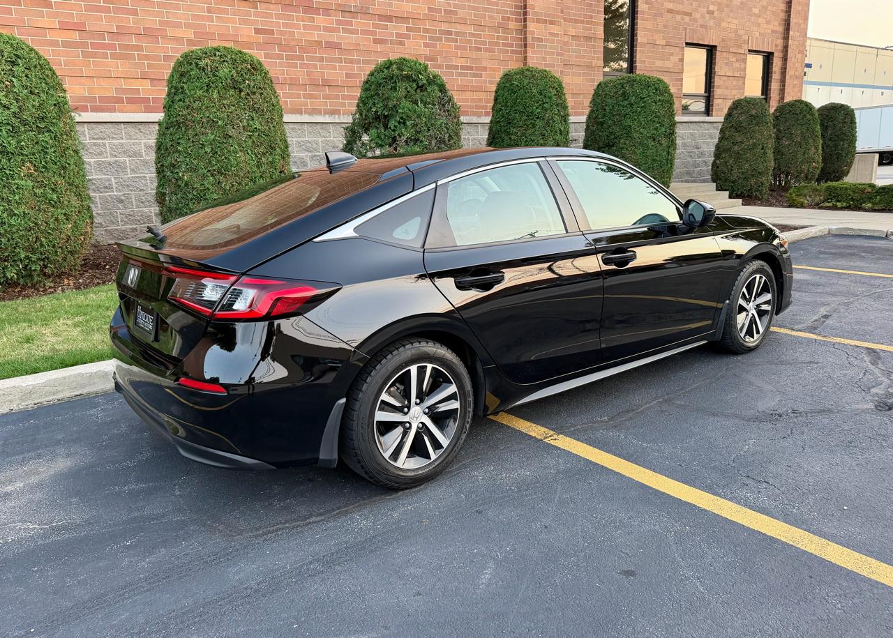 Honda Civic LX Hatchback 2023