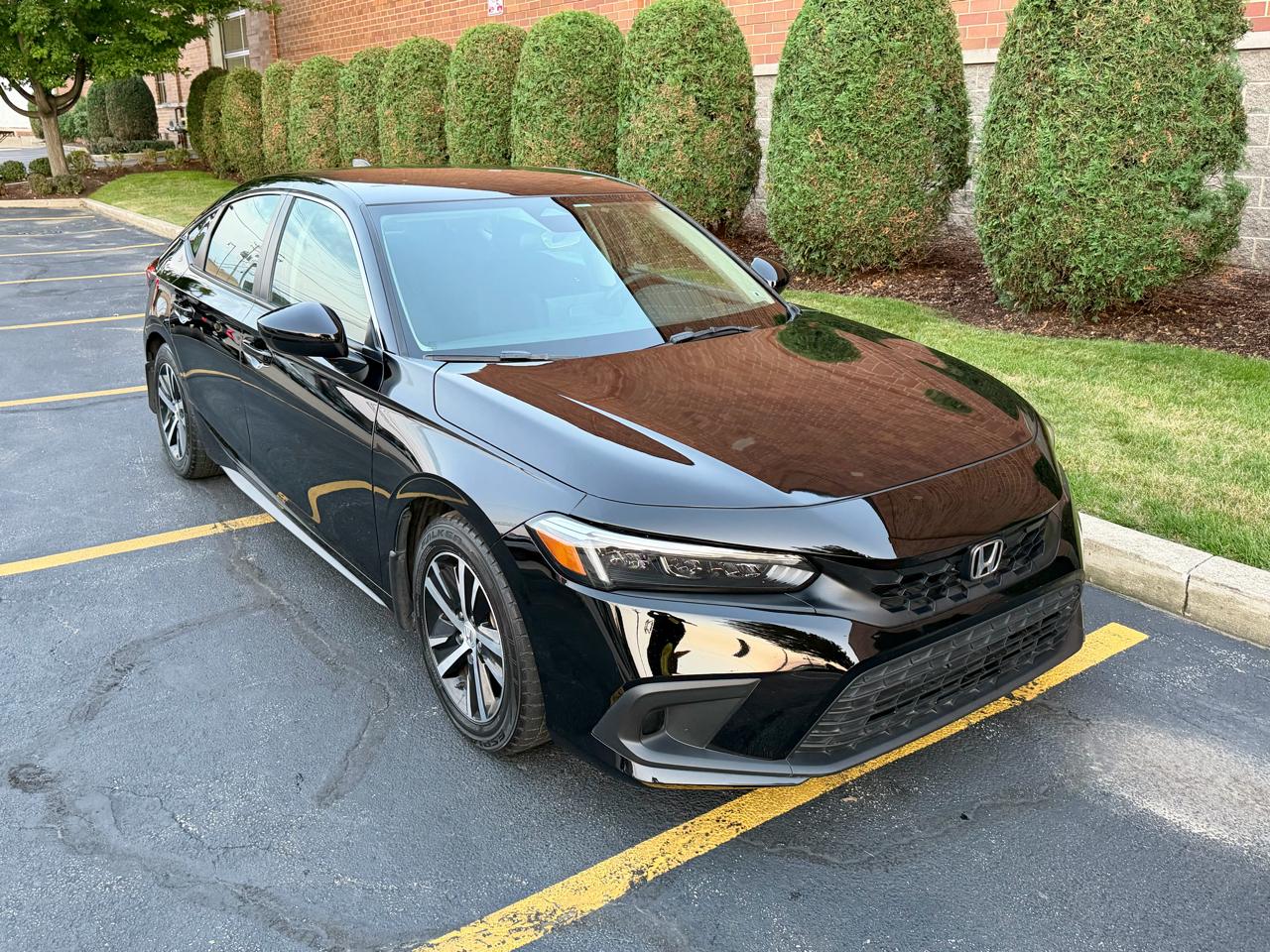 Honda Civic LX Hatchback 2023