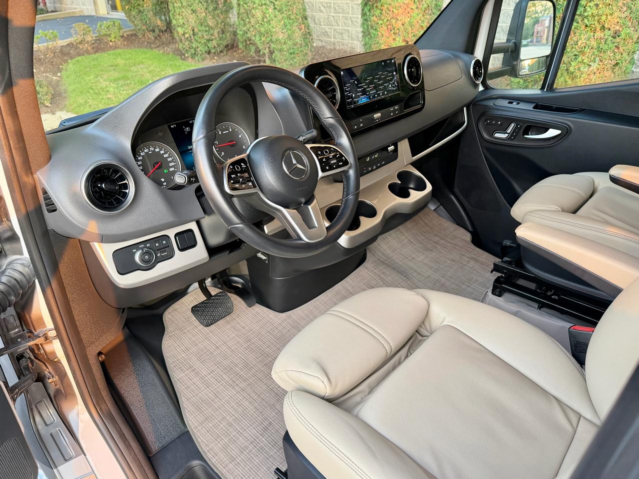 Mercedes-Benz Sprinter 3500 XD 170-in. WB 2020