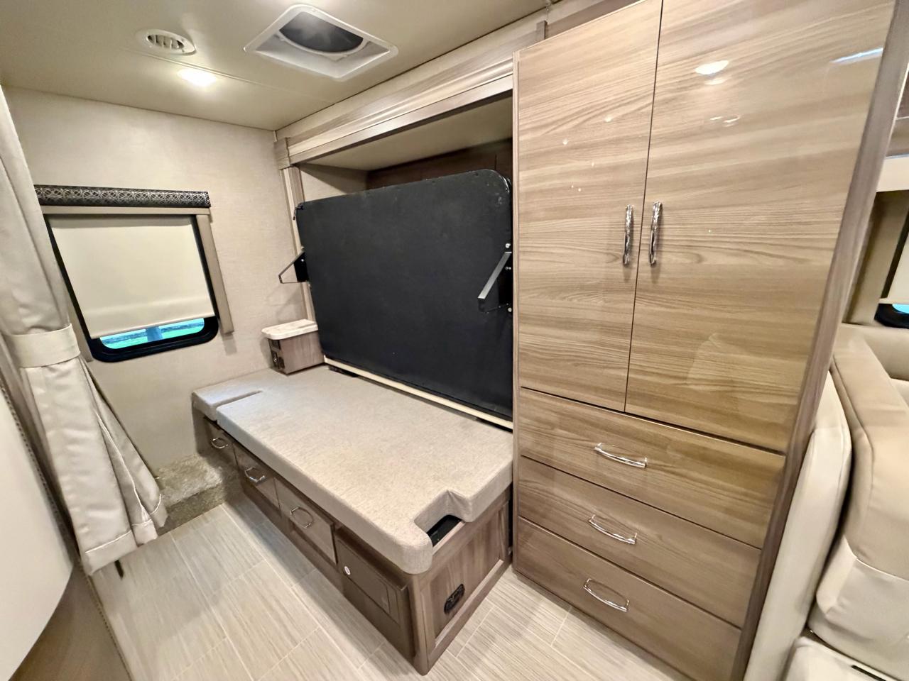 Mercedes-Benz Sprinter 3500 XD 170-in. WB 2020