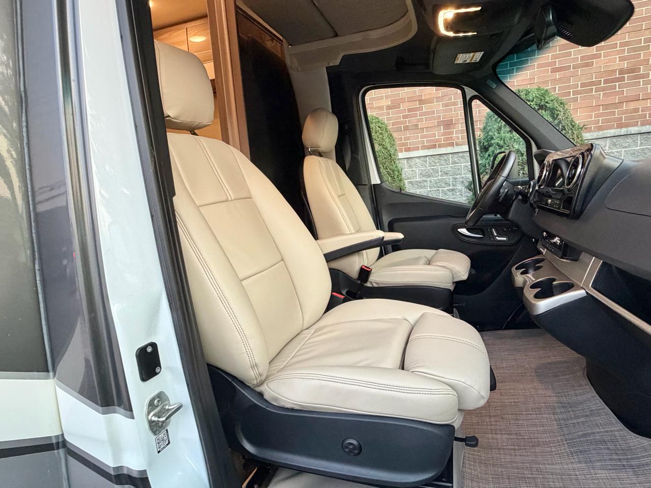 Mercedes-Benz Sprinter 3500 XD 170-in. WB 2020