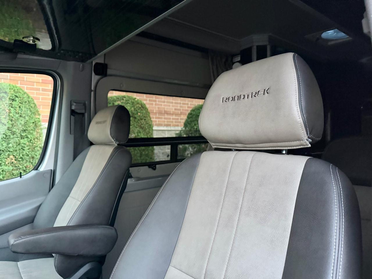 Mercedes-Benz Sprinter 3500 170-in. WB 2017
