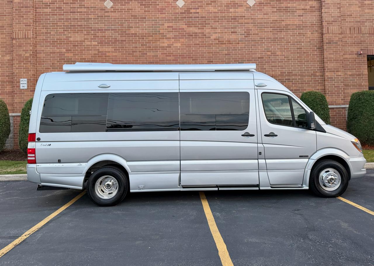 Mercedes-Benz Sprinter 3500 170-in. WB 2017