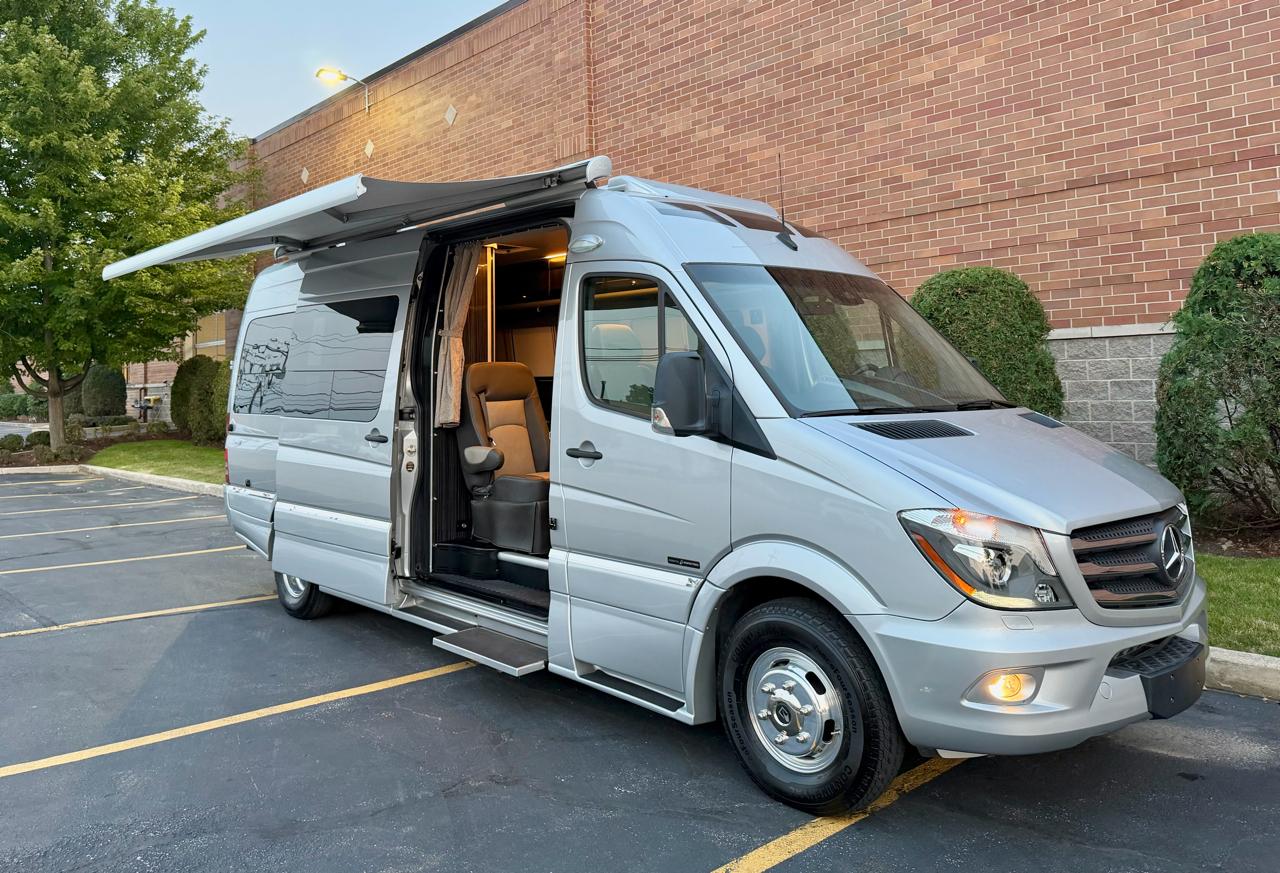 Mercedes-Benz Sprinter 3500 170-in. WB 2017