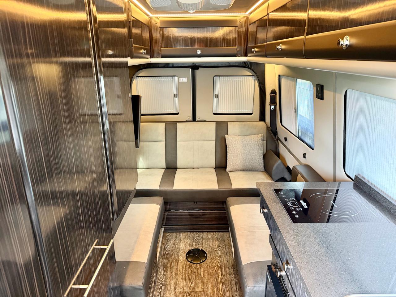Mercedes-Benz Sprinter 3500 170-in. WB 2017