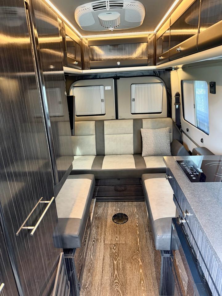 Mercedes-Benz Sprinter 3500 170-in. WB 2017