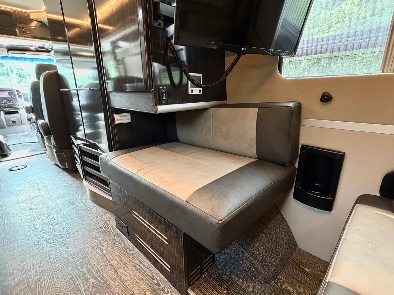 Mercedes-Benz Sprinter 3500 170-in. WB 2017