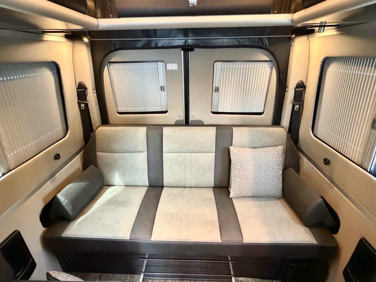 Mercedes-Benz Sprinter 3500 170-in. WB 2017