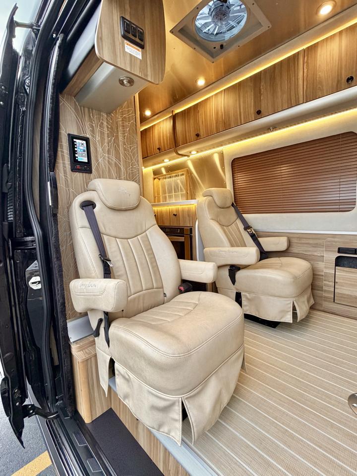 Mercedes-Benz Sprinter 3500 XD 170-in. WB 2021