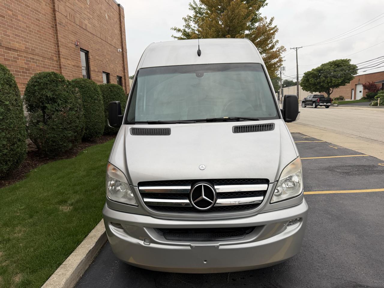 Mercedes-Benz Sprinter 3500 High Roof 170-in. WB EXT 2012