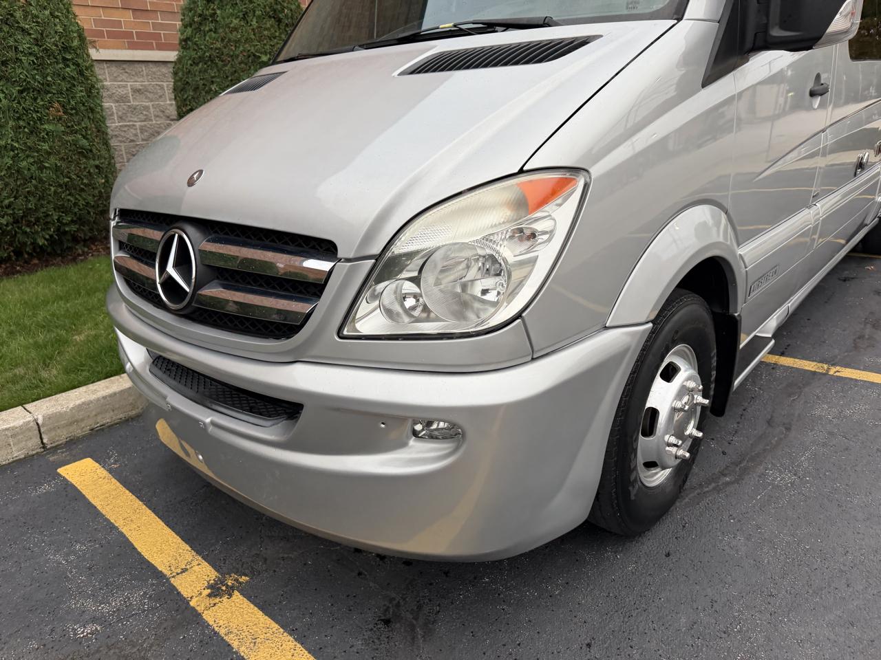 Mercedes-Benz Sprinter 3500 High Roof 170-in. WB EXT 2012