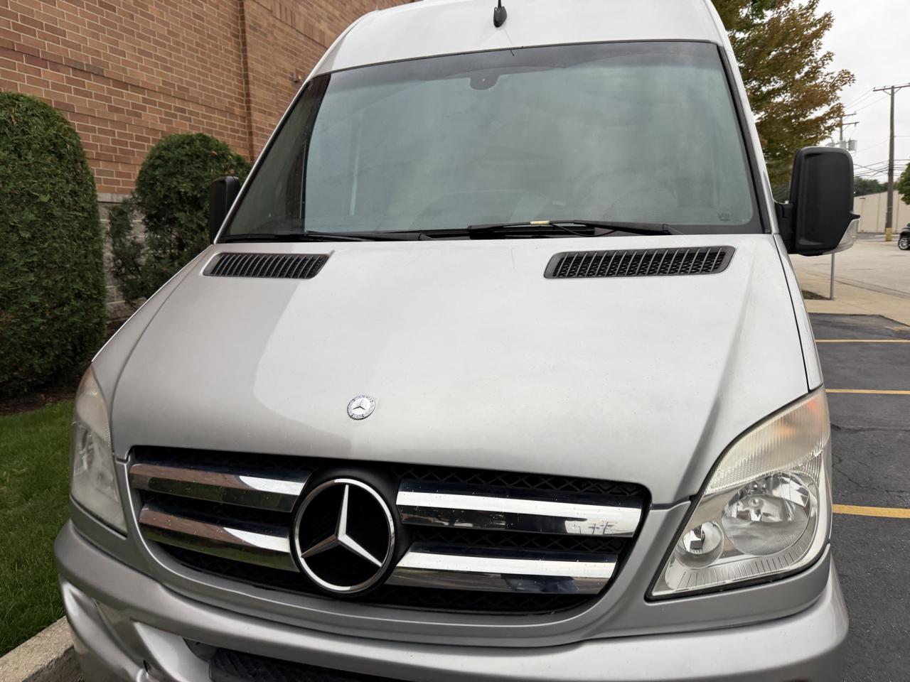 Mercedes-Benz Sprinter 3500 High Roof 170-in. WB EXT 2012