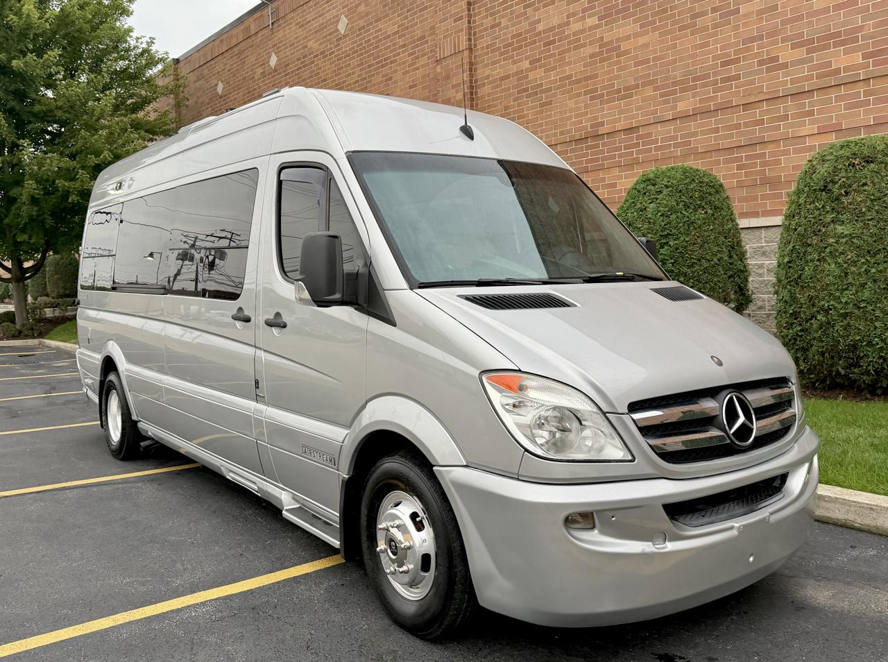 Mercedes-Benz Sprinter 3500 High Roof 170-in. WB EXT 2012