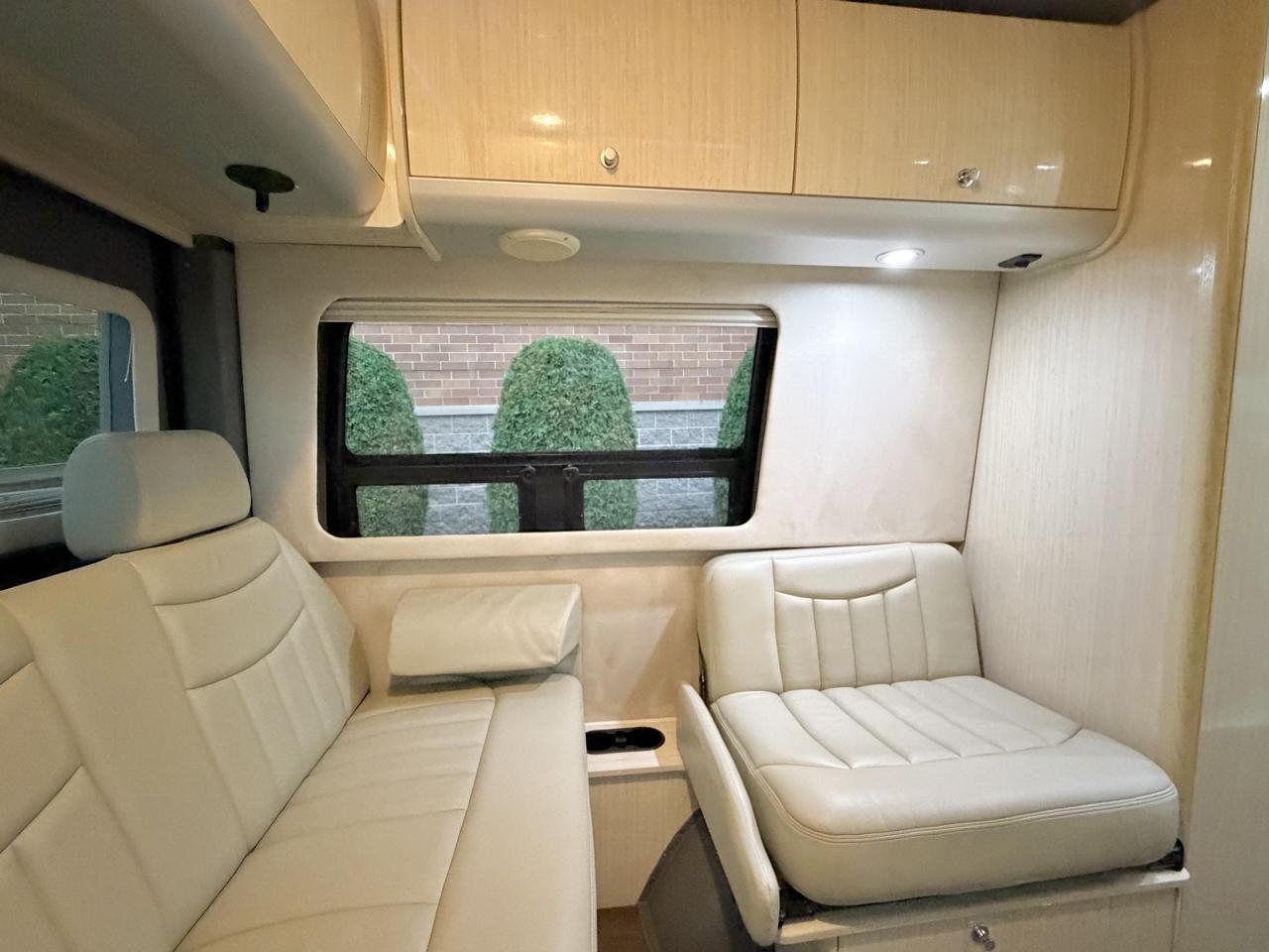 Mercedes-Benz Sprinter 3500 High Roof 170-in. WB EXT 2012