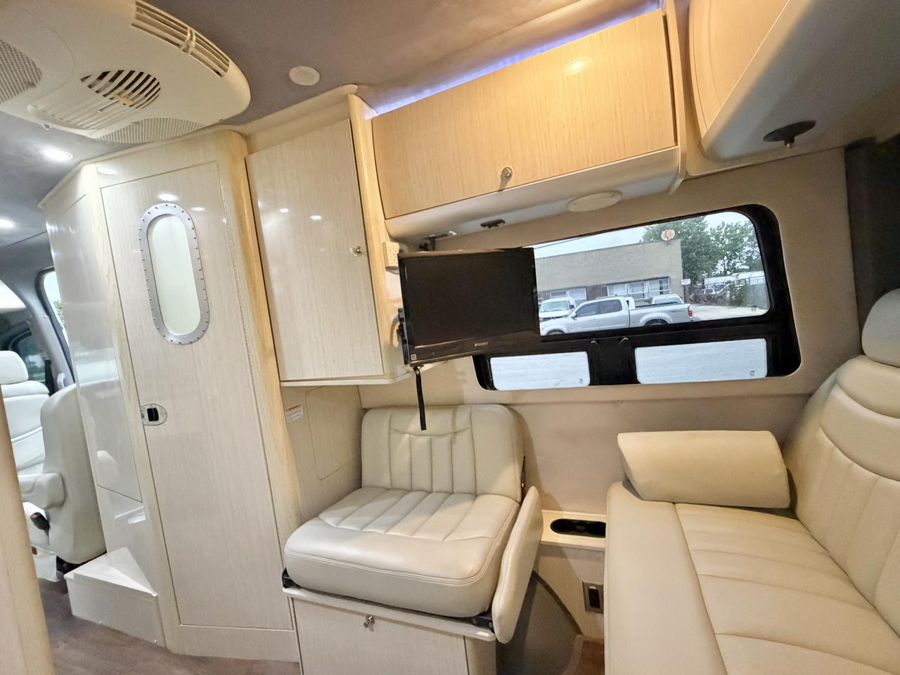 Mercedes-Benz Sprinter 3500 High Roof 170-in. WB EXT 2012