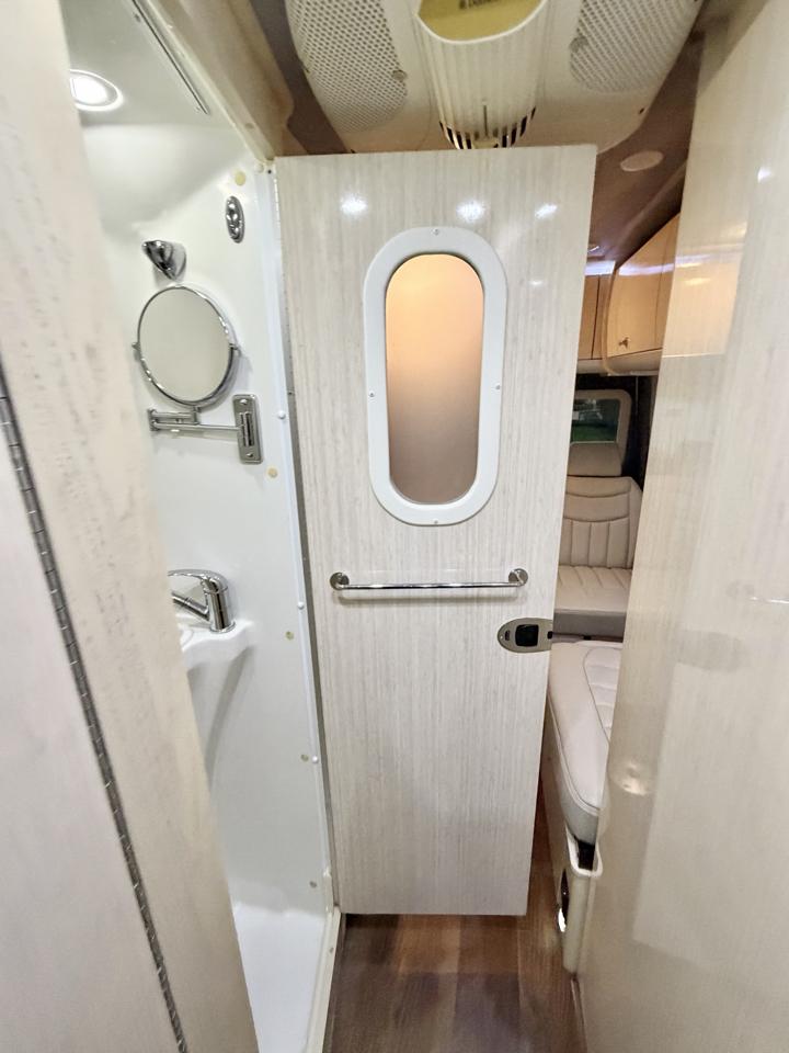 Mercedes-Benz Sprinter 3500 High Roof 170-in. WB EXT 2012